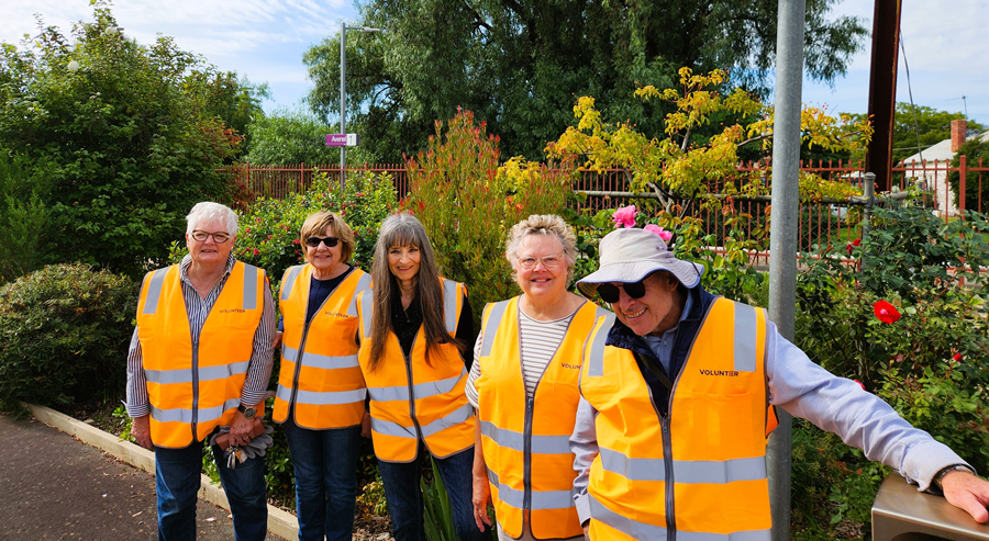 Volunteers at Avenel Station