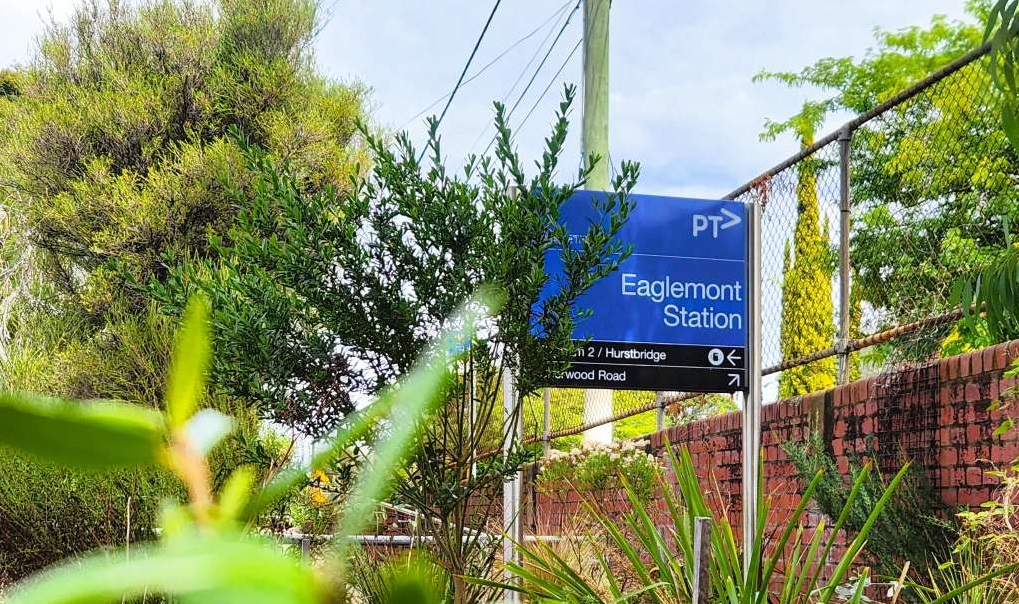 Eaglemont Station